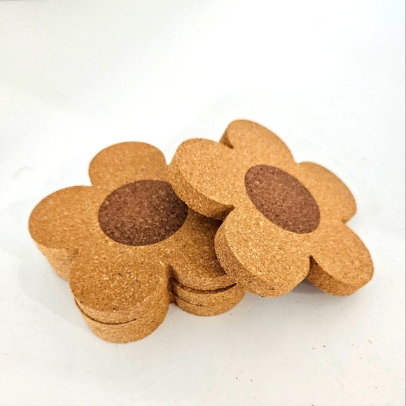 Daisy Cork Coasters - Set of 4 - Picture 4 of 4